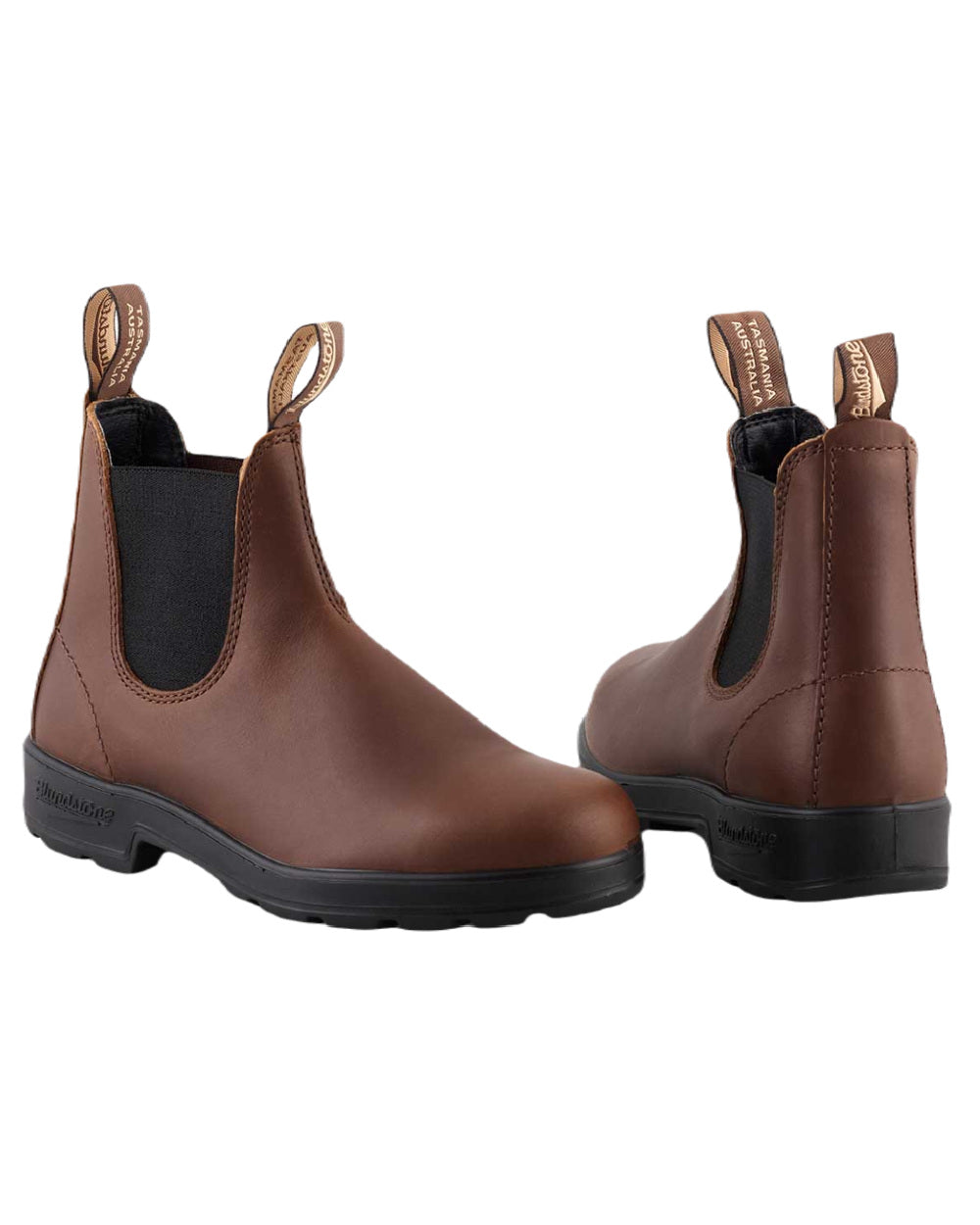 Sierra Brown coloured Blundstone 2305 Brown Leather Chelsea Boots on white background #colour_sierra-brown
