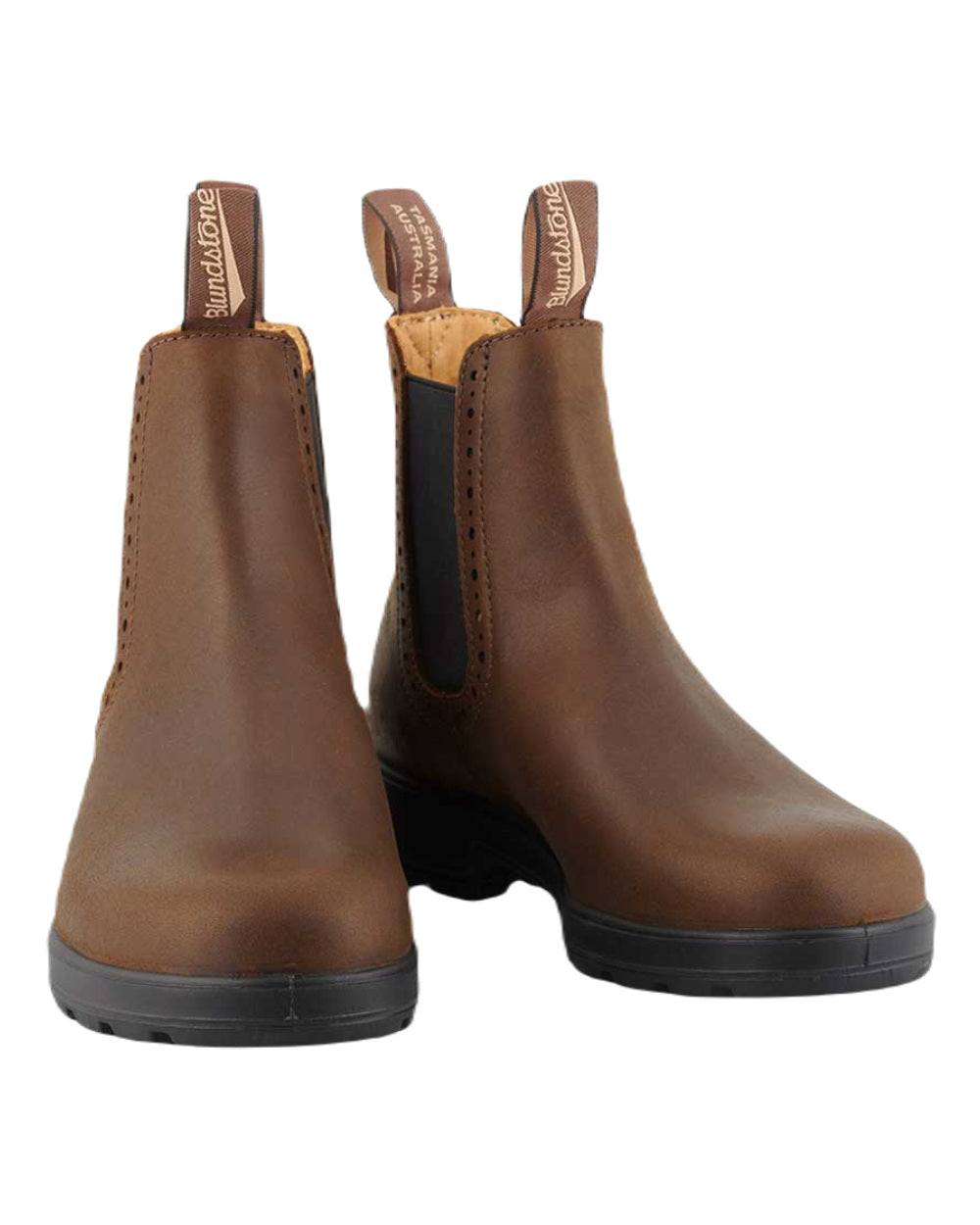 Antique Brown Coloured Blundstone Womens 2151 Antique Brown Leather Chelsea Boots On A White Background #colour_antique-brown