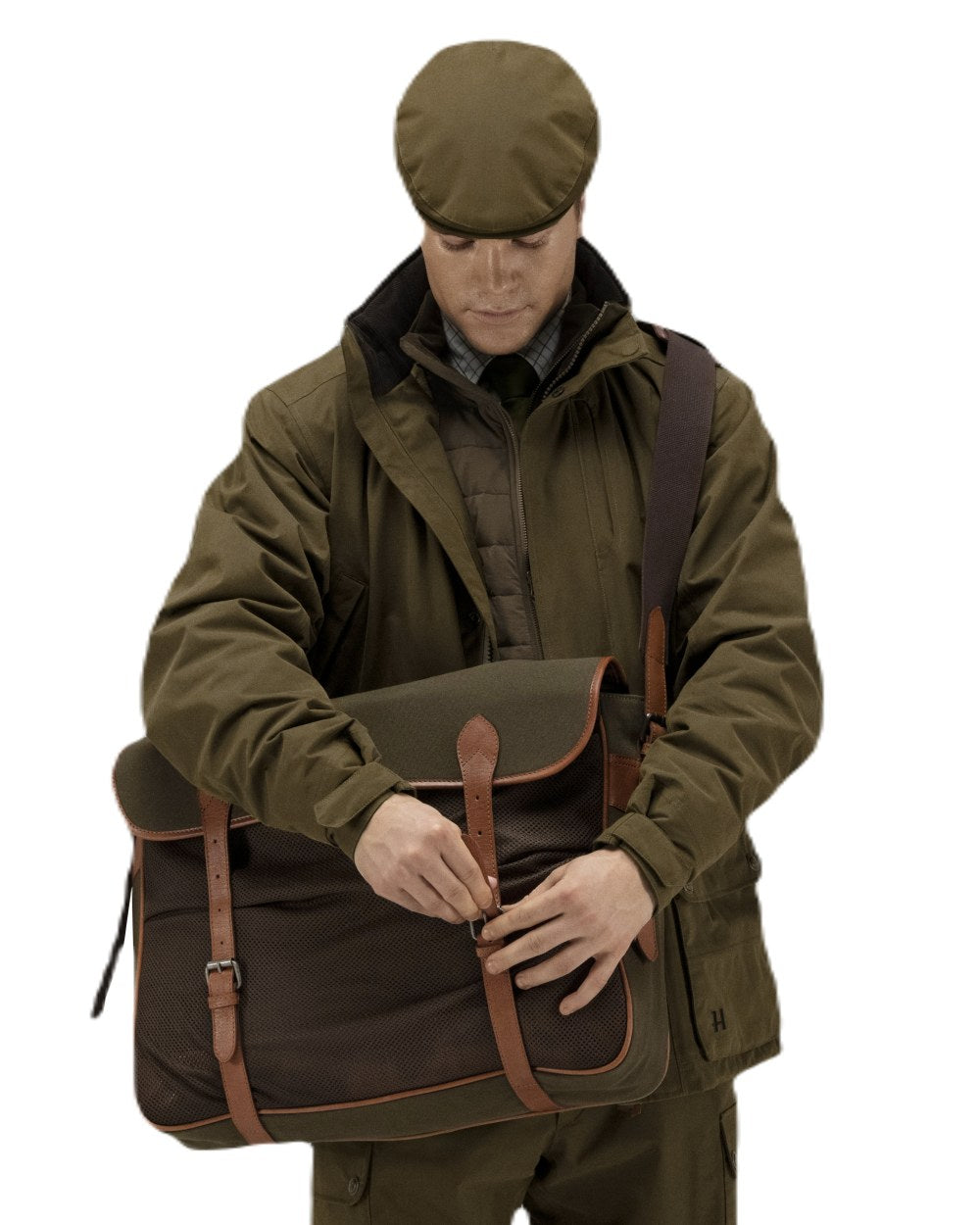 Warm Olive Coloured Harkila Retrieve Game Bag on white background #colour_warm-olive