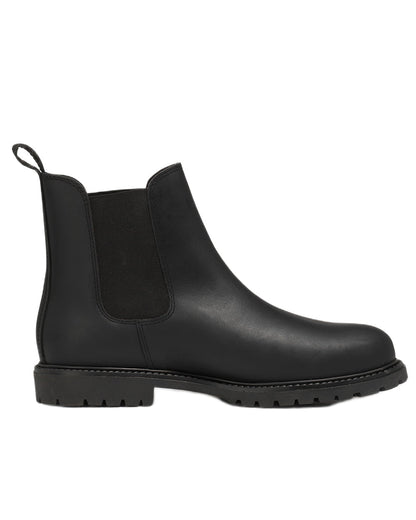 Noir coloured Aigle Eperon Leather Chelsea Boots on white background #colour_noir