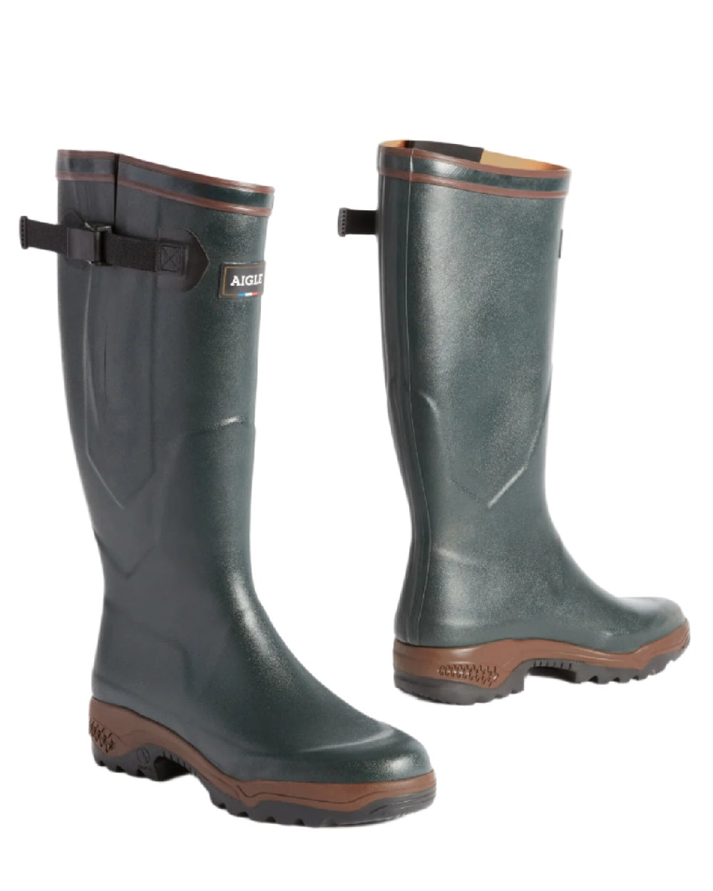 Bronze coloured Aigle Parcours 2 Vario Wellington Boots on white background #colour_bronze