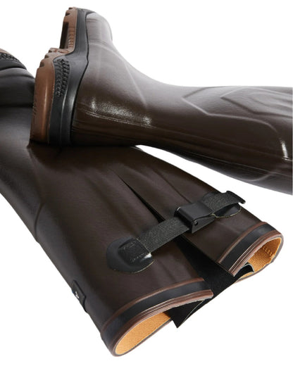 Brun coloured Aigle Parcours 2 Vario Wellington Boots on white background #colour_brun