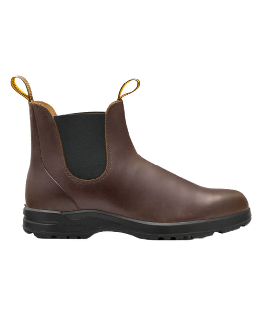 Cocoa Brown Coloured Blundstone 2057 Cocoa Brown Chelsea Boots on white background #colour_cocoa-brown