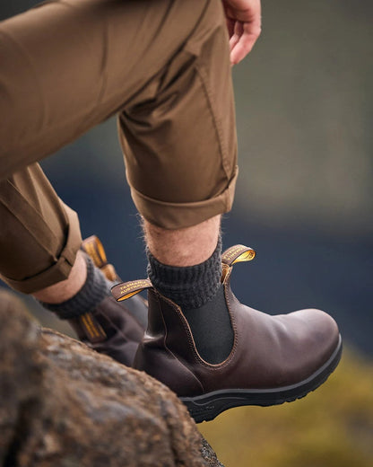 Cocoa Brown Coloured Blundstone 2057 Cocoa Brown Chelsea Boots on  outdoor background #colour_cocoa-brown