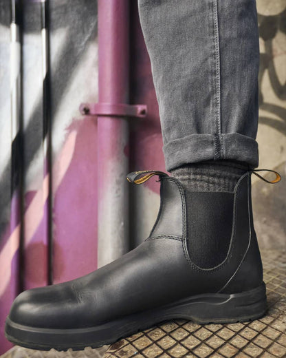 Black Coloured Blundstone 2058 Black Chelsea Boots on outdoor background #colour_black