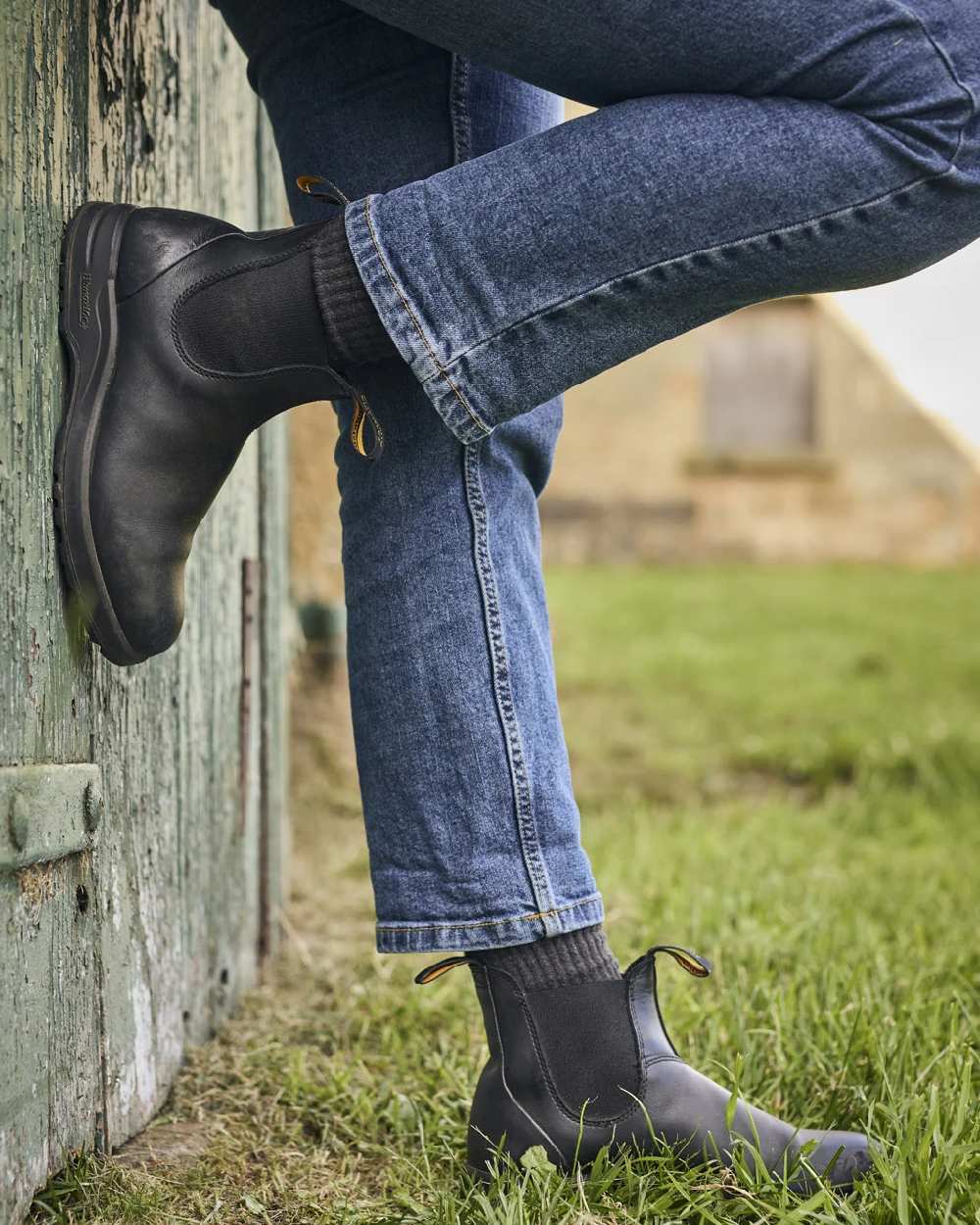 Black Coloured Blundstone 2058 Black Chelsea Boots on outdoor background #colour_black