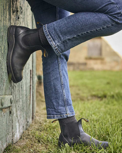 Black Coloured Blundstone 2058 Black Chelsea Boots on outdoor background #colour_black