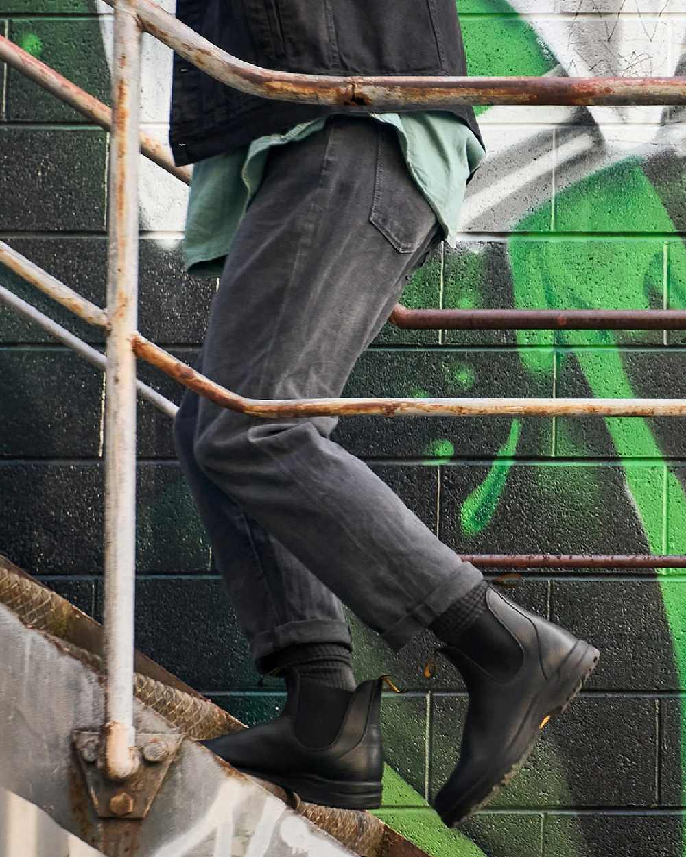 Black Coloured Blundstone 2058 Black Chelsea Boots on outdoor background #colour_black