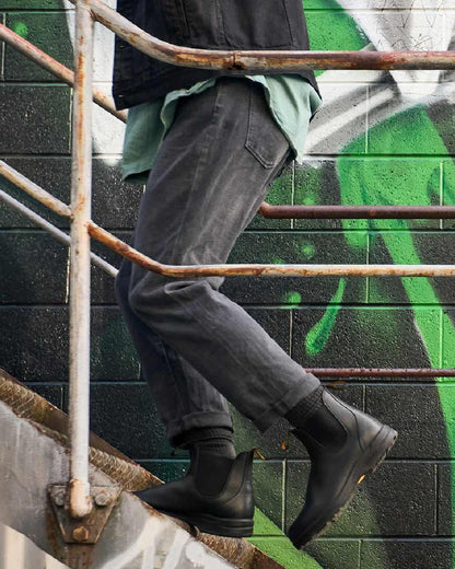 Black Coloured Blundstone 2058 Black Chelsea Boots on outdoor background #colour_black