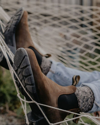 Antique Brown coloured Blundstone Womens 1673 Chelsea Boots on hammock background #colour_antique-brown