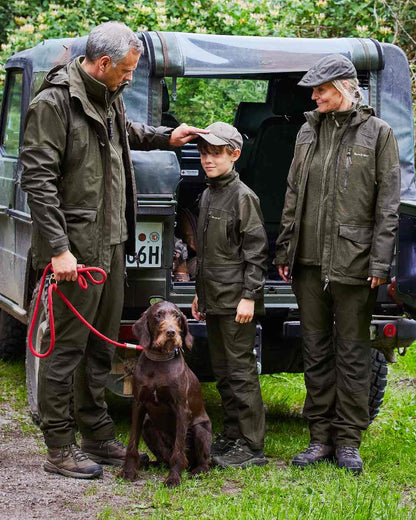 Beluga coloured Deerhunter Chasse Fleece Jacket on jeep background #colour_beluga