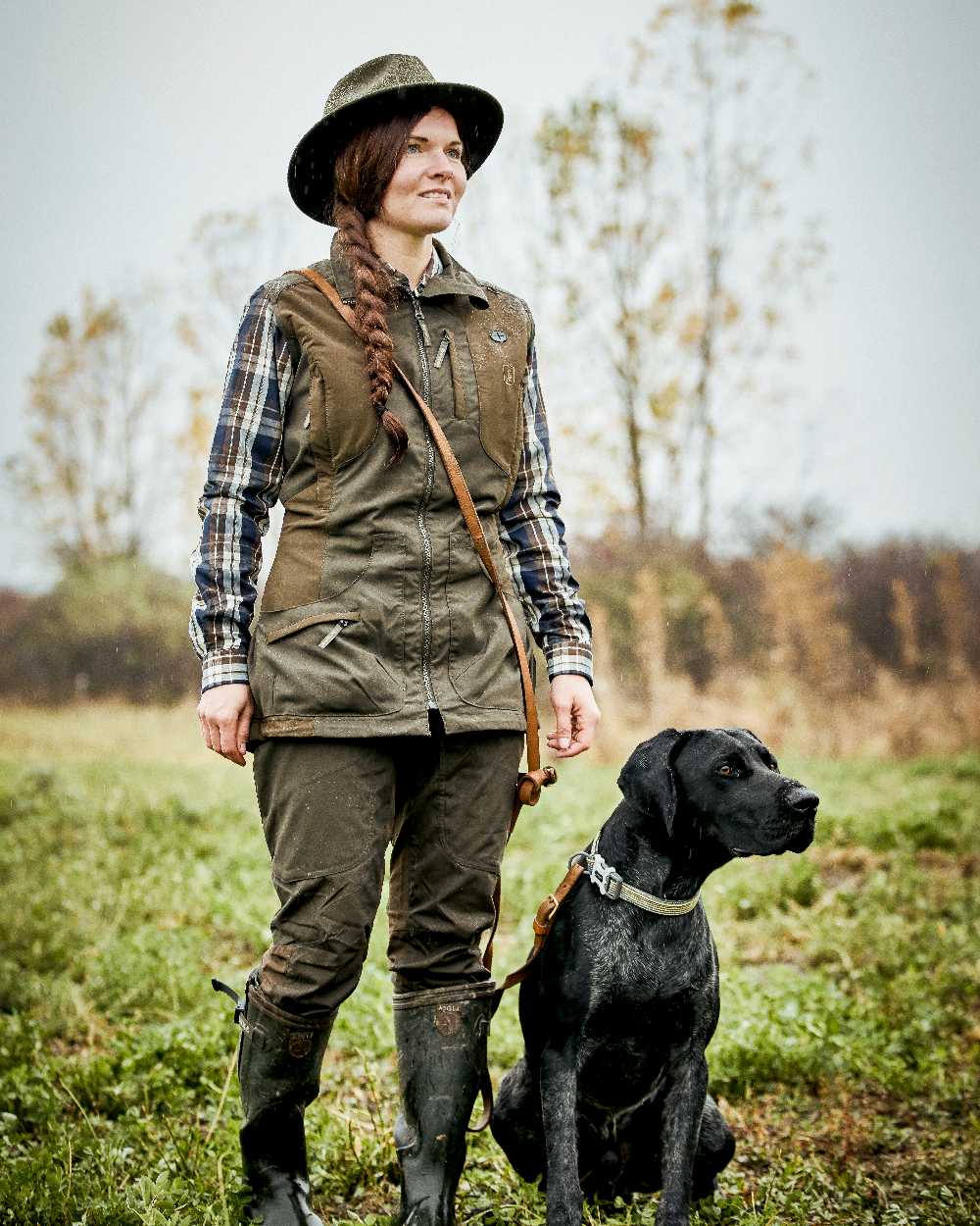 Deep Green coloured Deerhunter Lady Ann Trousers on grass background #colour_deep-green