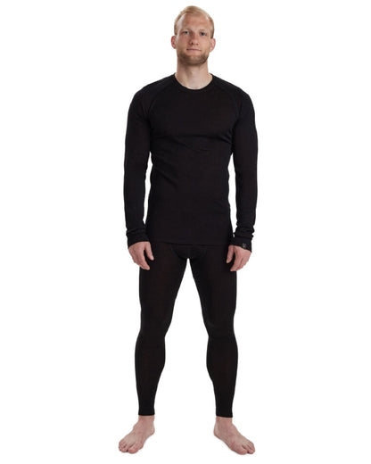 Black Oak coloured Deerhunter Quinn Merino Undershirt on white background #colour_black-oak