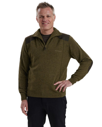 Cypess coloured Deerhunter Sheffield Zip Neck Sweater on white background #colour_cypress