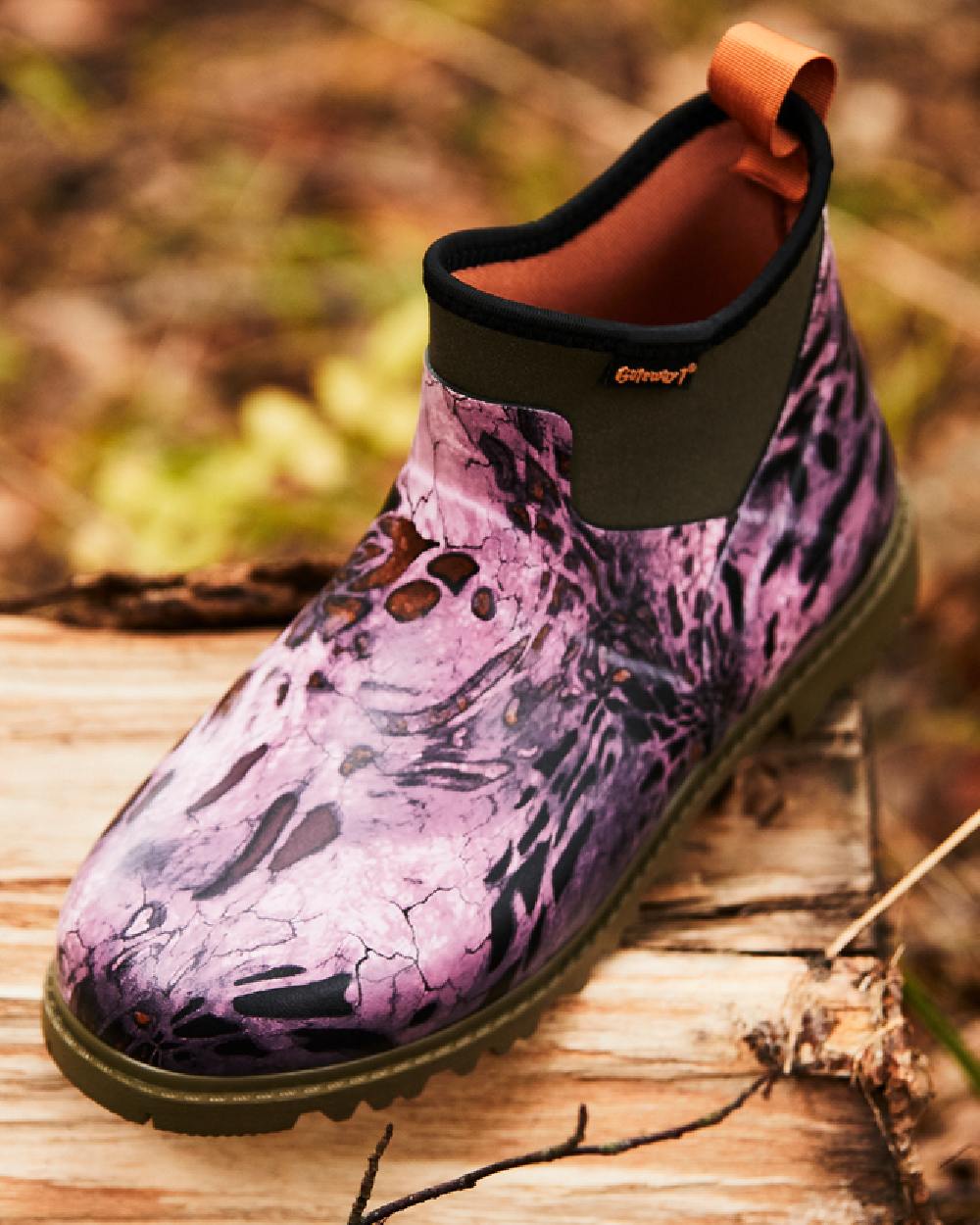 Prym1 Pink Out Coloured Gateway1 Ascot Lady 6 3mm Boots on outdoor background #colour_prym1-pink-out