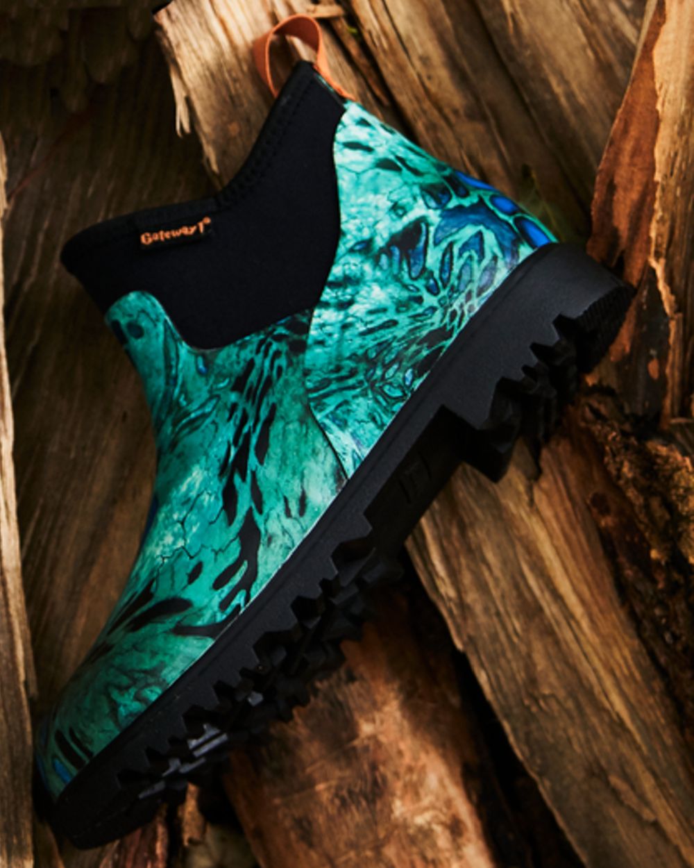 Prym1 Typhoon Turquoise Coloured Gateway1 Ascot Lady 6 3mm Boots on outdoor background #colour_prym1-typhoon-turquoise