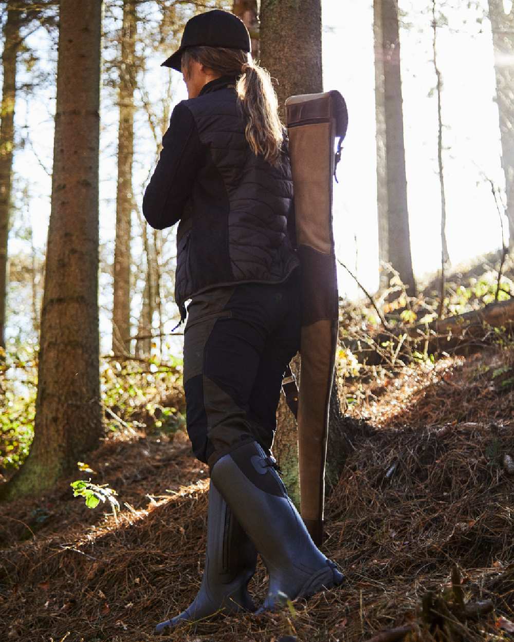 Dark Brown Coloured Gateway1 Moor Country Lady 17" 3mm Side-Zip Wellingtons on outdoor background #colour_dark-brown