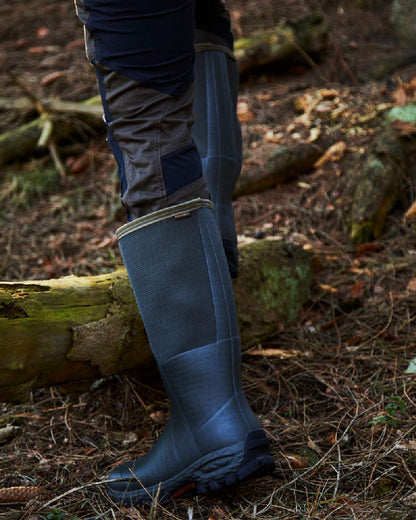 Dark Green Coloured Gateway1 Woodbeater 18" 7mm Wellingtons on outdoor background #colour_dark-green