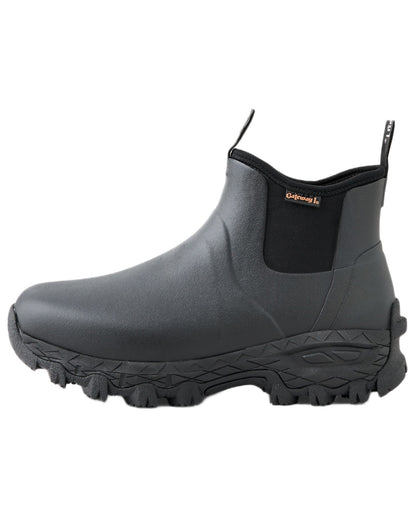 Black Coloured Gateway1 Woodwalker 7" 4mm Boots on white background #colour_black