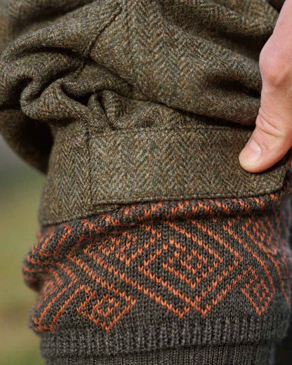 Forest Green Herringbone Coloured Harkila Kenmore GTX Breeks on outdoor background #colour_forest-green-herringbone