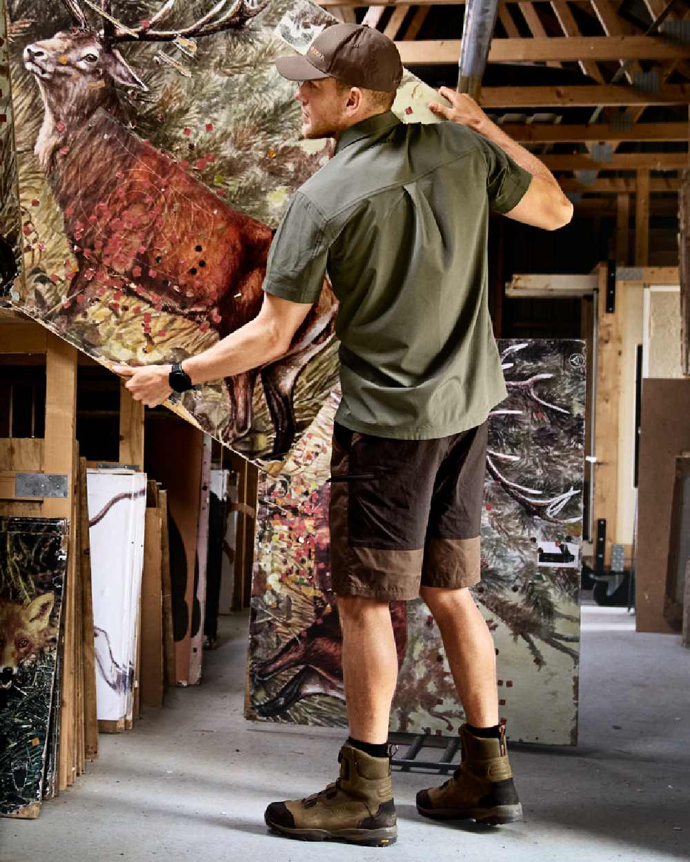 Dark Earth Shadow Brown Coloured Harkila Mens Fjell Shorts on studio background #colour_dark-earth-shadow-brown