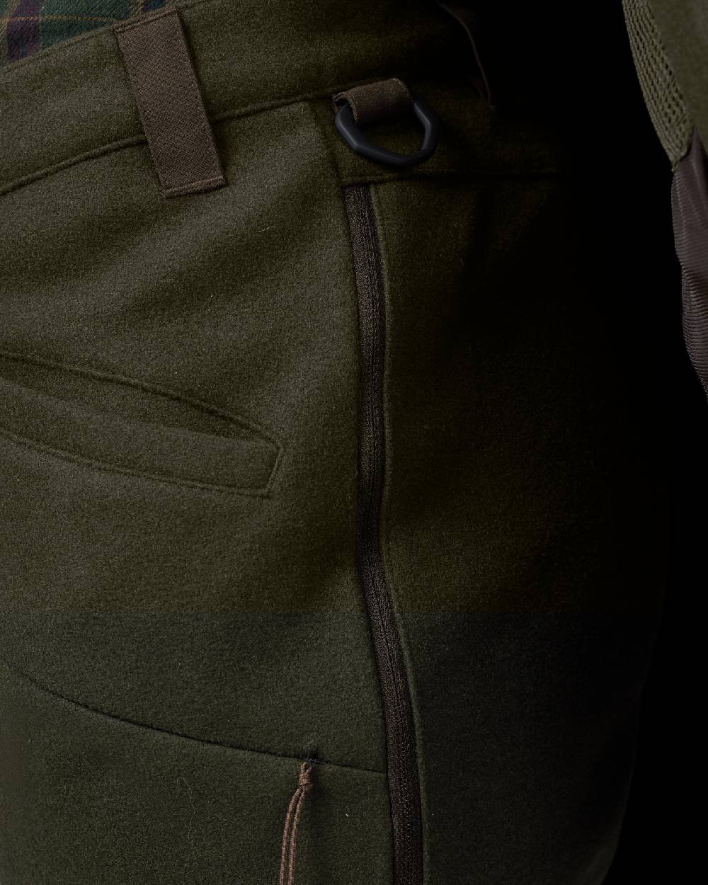 Willow Green Coloured Harkila Metso Womens Hybrid Trousers on white background #colour_willow-green