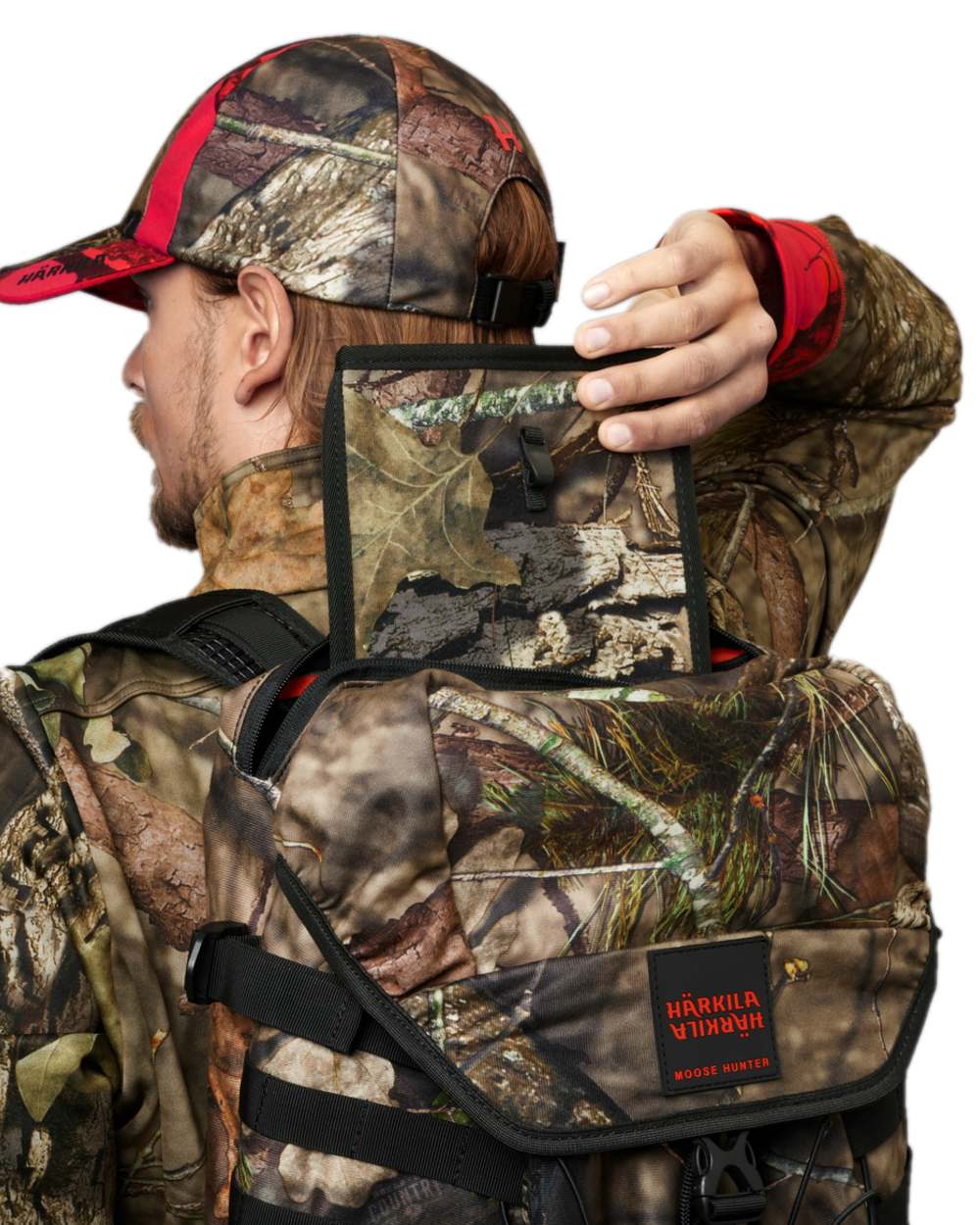 Mossy Oak Breakup Country Coloured Harkila Moose Hunter 2.0 Backpack on white background #colour_mossy-oak-breakup-country