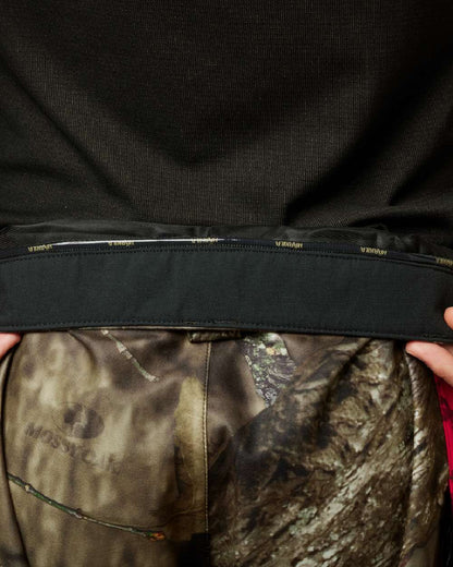 MossyOak Break-Up Country MossyOak Red Coloured Harkila Moose Hunter 2.0 GTX Trousers on white background #colour_mossyoak-break-up-country-mossyoak-red