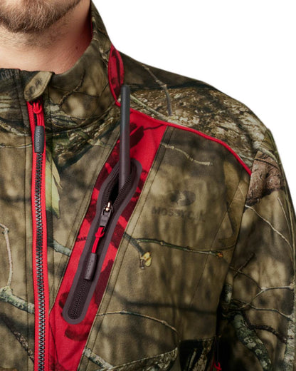 Mossy Oak Break-Up Country Mossy Oak Red Coloured Harkila Moose Hunter 2.0 WSP Jacket on white background #colour_mossy-oak-break-up-country-mossy-oak-red