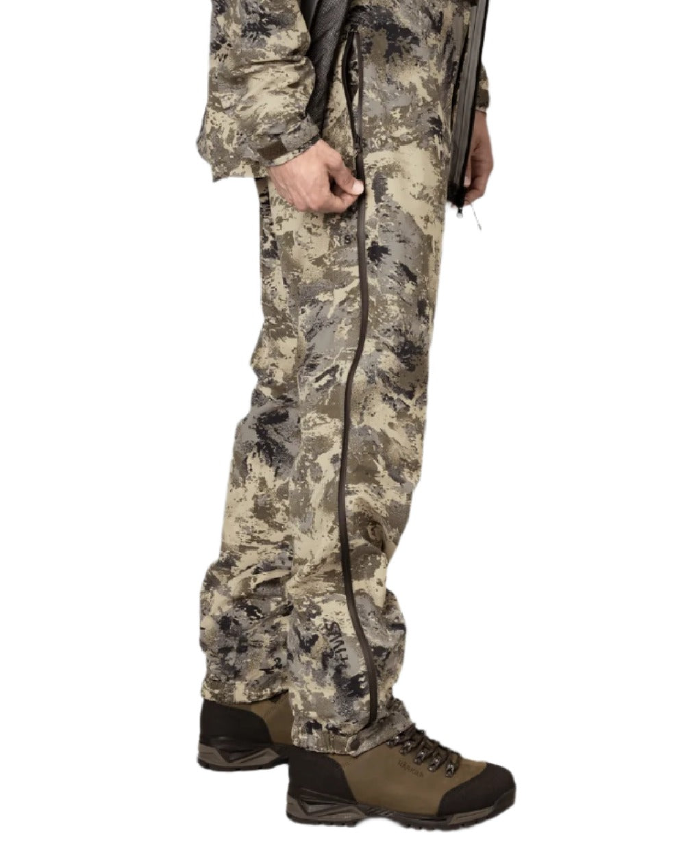AXIS Mountain Coloured Harkila Mountain Hunter Expedition HWS Packable Trousers on white background #colour_axis-mountain
