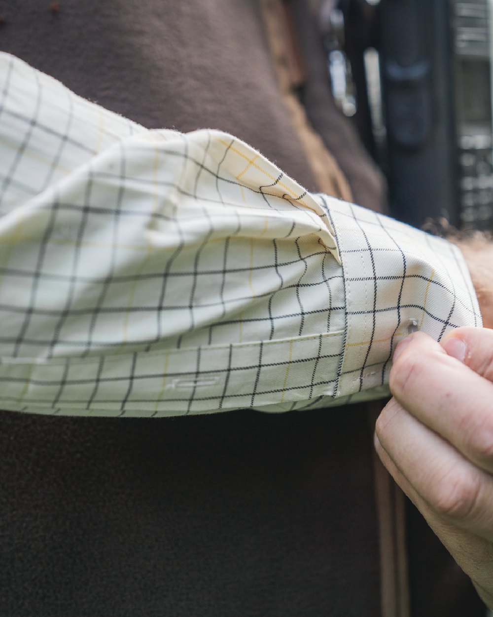 Grape Leaf Coloured Harkila Portfield Long Sleeve Shirt on blurry background #colour_grape-leaf