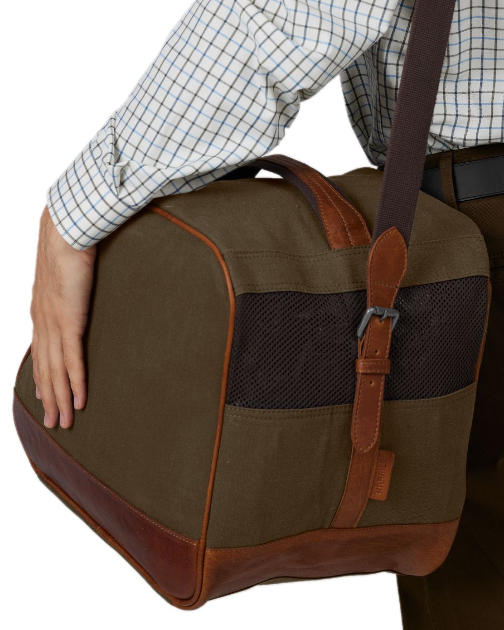 Warm Olive Coloured Harkila Retrieve Low Boot Bag on white background #colour_warm-olive