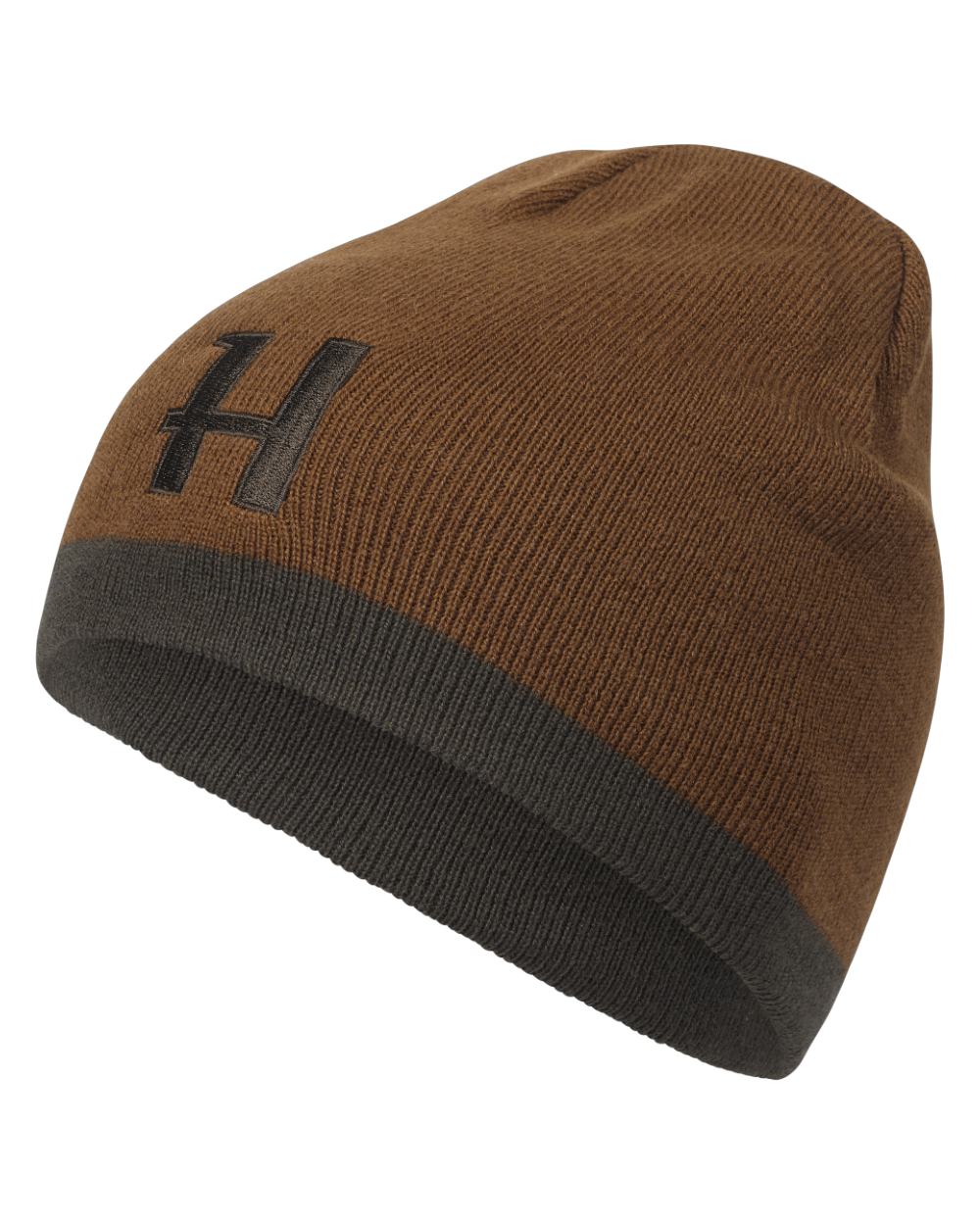 Shadow Brown Rustique Clay Coloured Harkila Reversible Beanie on white background #colour_shadow-brown-rustique-clay
