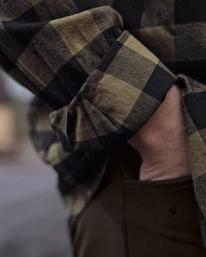 Tarmac Check coloured Harkila Scandinavian Long Sleeve Shirt on outdoor background #colour_tarmac-check