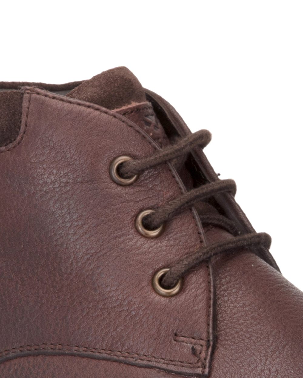 Hickory Brown Coloured Hoggs of Fife Cullen Waterproof Chukka on white background #colour_hickory-brown