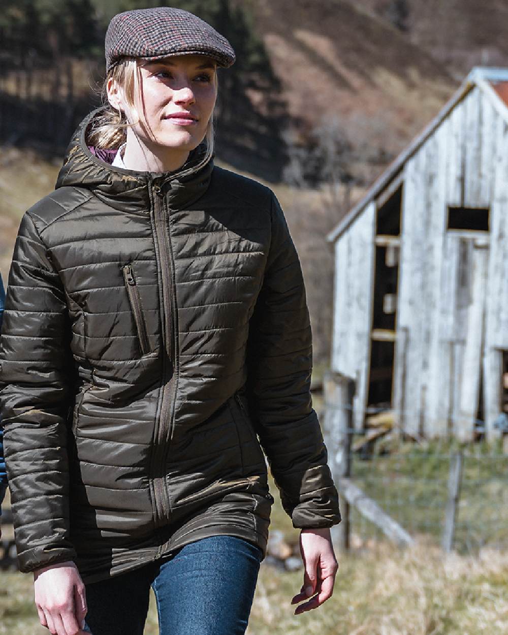 Olive Merlot coloured Hoggs of Fife Kingston Ladies Hooded Jacket on countryside background #colour_olive-merlot