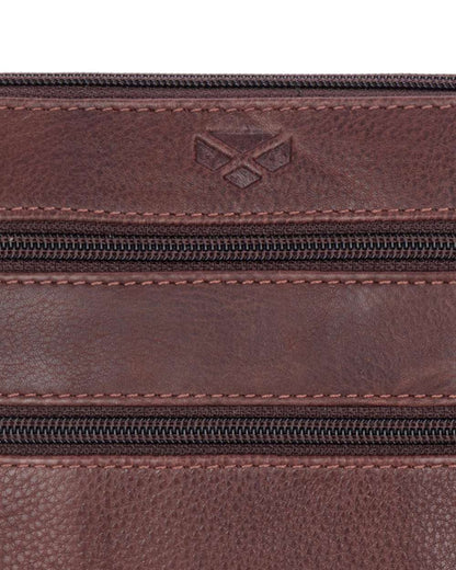 Conker Coloured Hoggs of Fife Monarch Leather Travel Organiser on white background #colour_conker