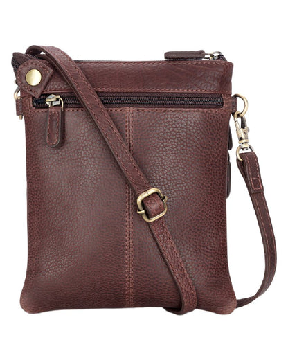 Conker Coloured Hoggs of Fife Monarch Leather Travel Organiser on white background #colour_conker