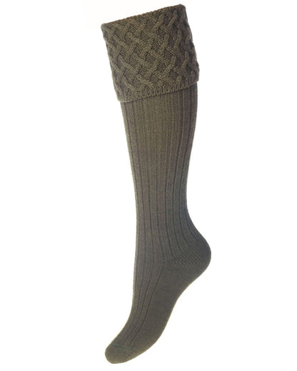 Dark Olive coloured House of Cheviot Lady Rannoch Socks on field background #colour_dark-olive