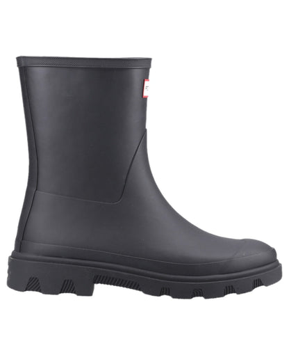 Hunter Navy Coloured Hunter Mens Downpour Short Boots on white background #colour_hunter-navy