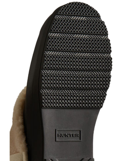 Black Coloured Hunter Womens Play Insulated Clogs on white background #colour_black