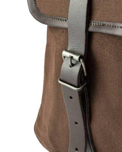 Brown coloured Jack Pyke Canvas Dog Bag on white background #colour_brown