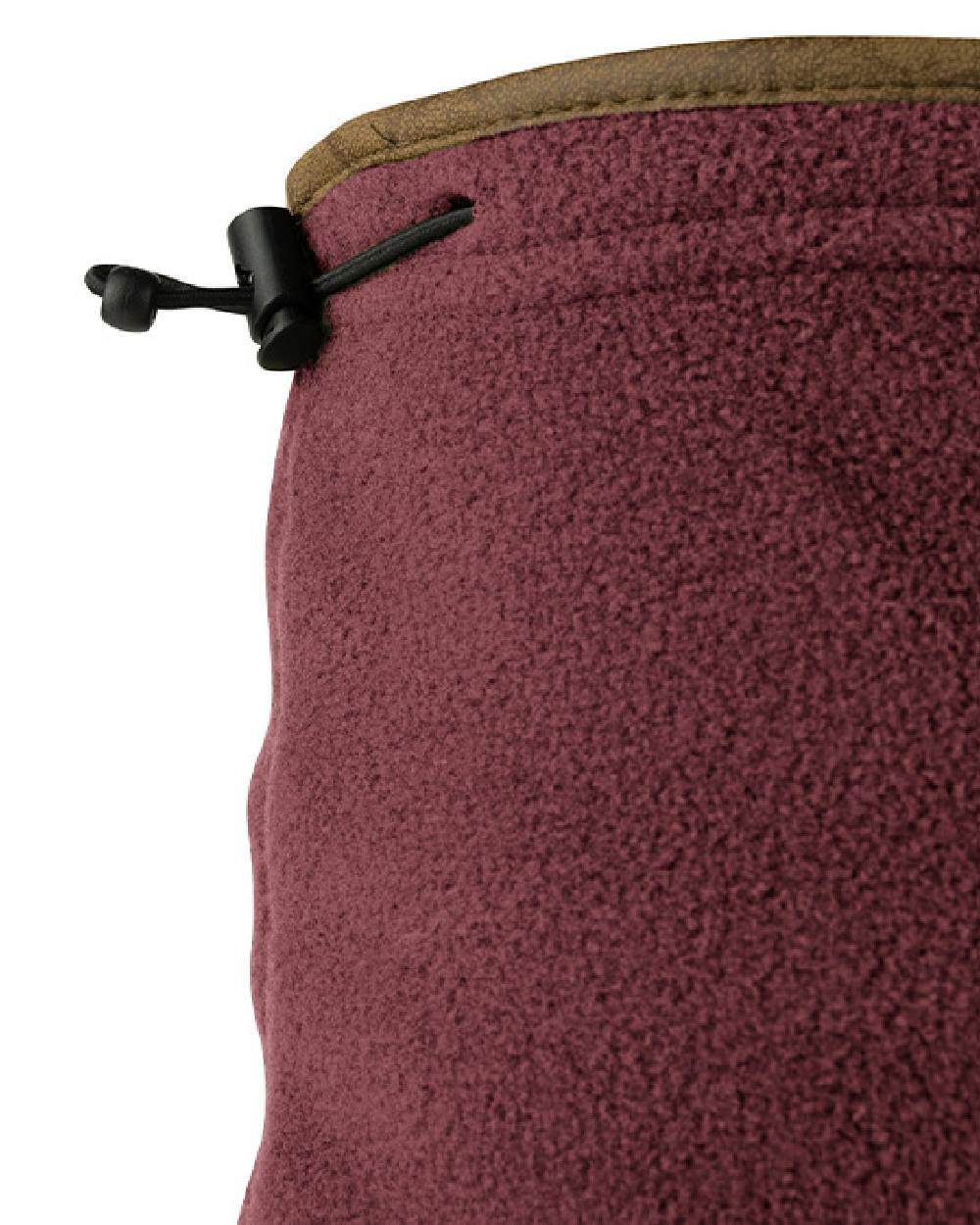 Burgundy coloured Jack Pyke Countryman Fleece Neck Gaiter on white background #colour_burgundy