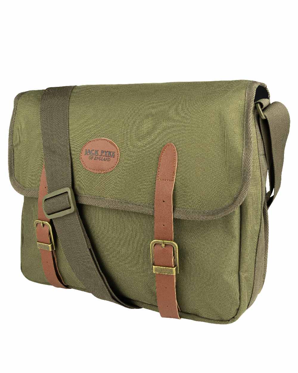 Green coloured Jack Pyke Dog Bag on white background #colour_green