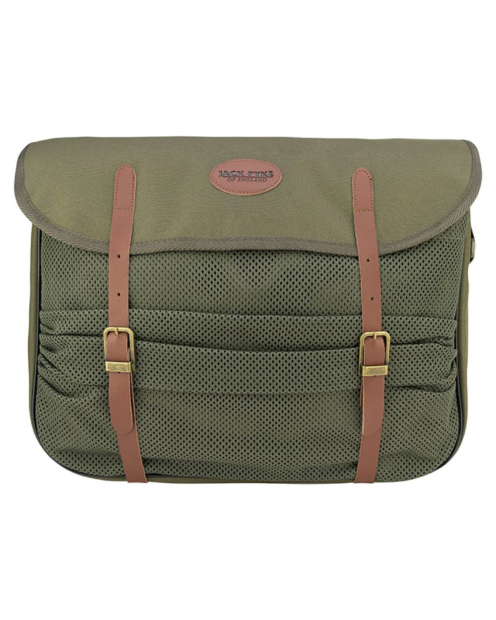 Green coloured Jack Pyke Game Bag on white background #colour_green