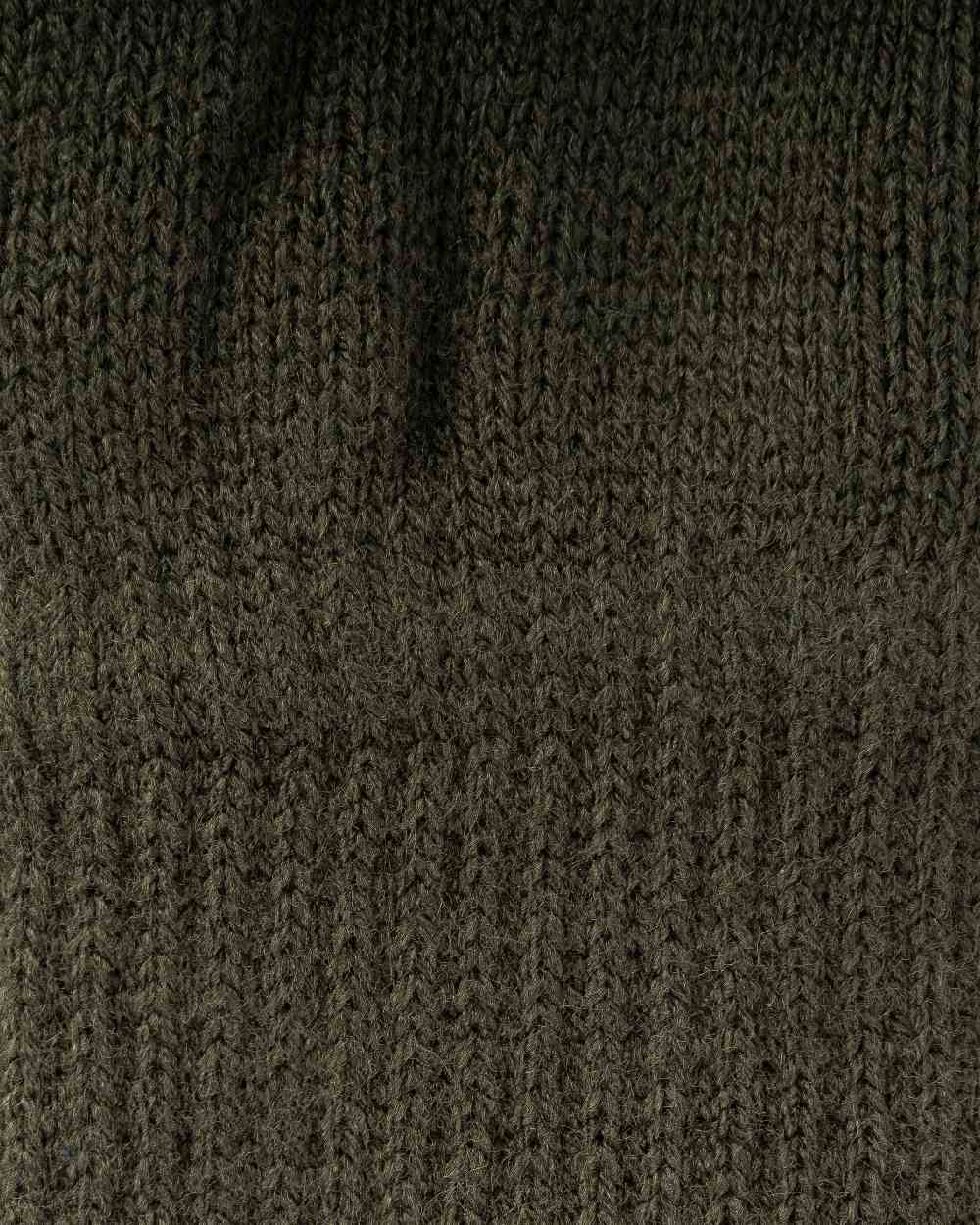 Green coloured Jack Pyke Gloves on white background #colour_green