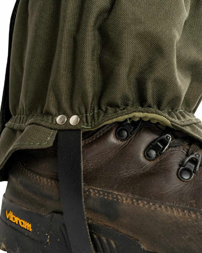 Green coloured Jack Pyke Highline Gaiter on white background #colour_green
