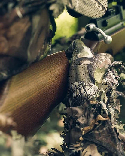 EVO coloured Jack Pyke LLCS 3D Gloves on forest background #colour_evo