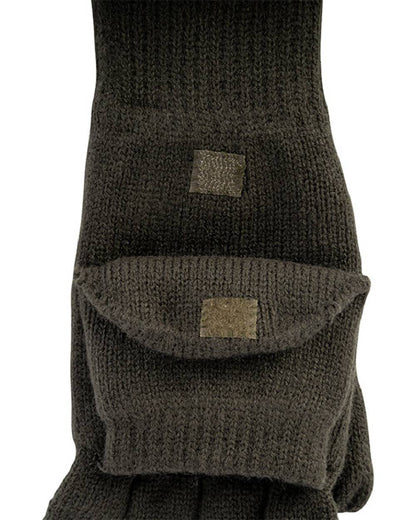 Green coloured Jack Pyke Shooters Mitts on white background #colour_green