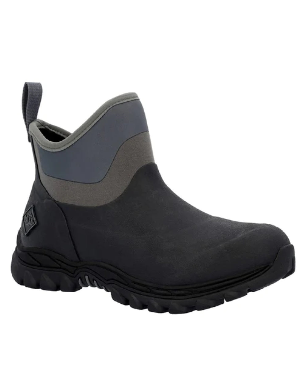 Black Coloured Muck Boots Womens Arctic Sport II Ankle Boots on white background #colour_black